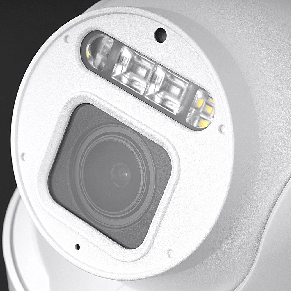 Venkovní mini PTZ IP kamera HICO X4D-M6S Venkovní mini PTZ IP kamera HICO X4D-M6S – detail objektivu a LED přisvětlení